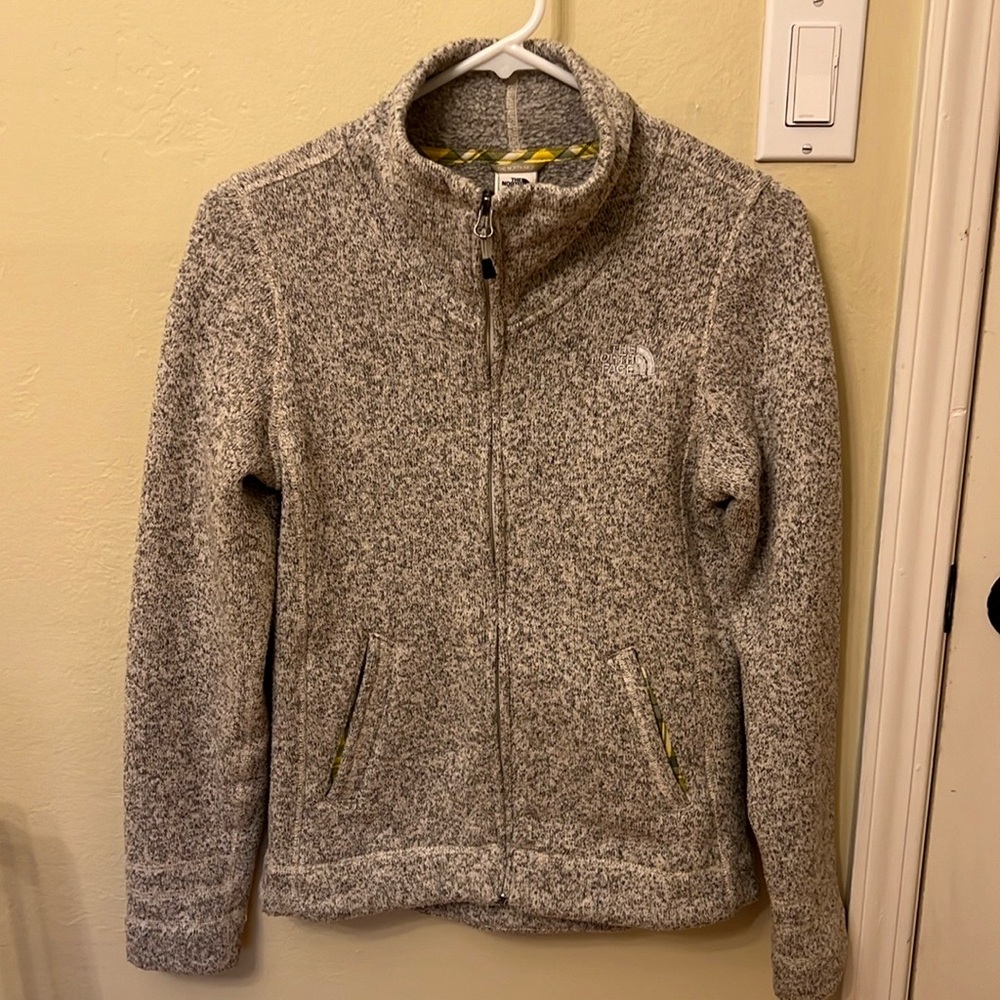 The North Face heather grey fleece with yellow plaid accents. XS
